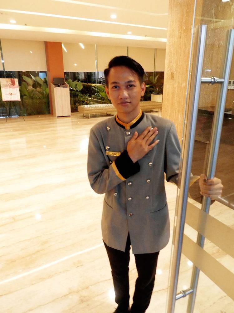 Yasmin Hotel Karawaci Tangerang Dış mekan fotoğraf