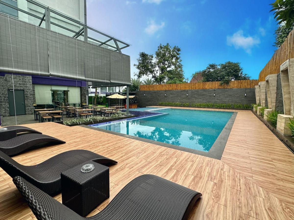 Yasmin Hotel Karawaci Tangerang Dış mekan fotoğraf